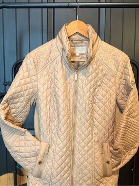 Michael Kors Light Beige Quilted Diamond Puffer Jacket